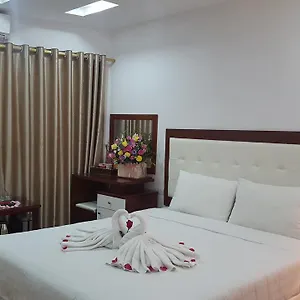 Hana Hotel 3*