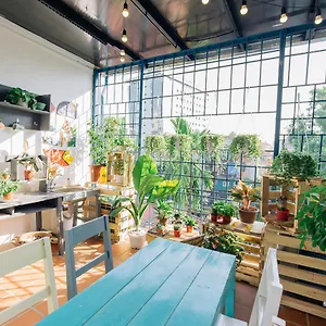 Momento Boutique House 1 *