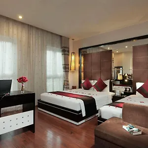 Silk & Hotel