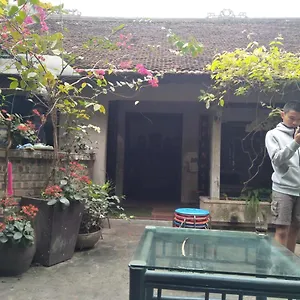 بيت خشبي Polygon Art And Homestay *