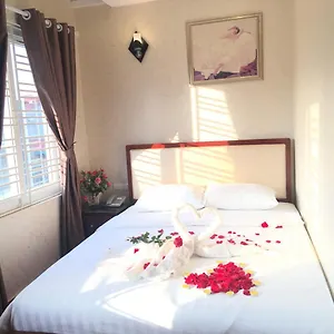 Apec 2 Hotel 2*