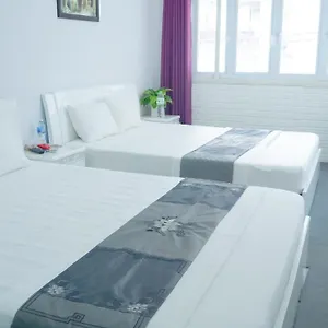Apartment Hong Gia Tue *
