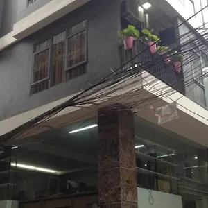Apartment Poonsa Hoang Quoc Viet 1