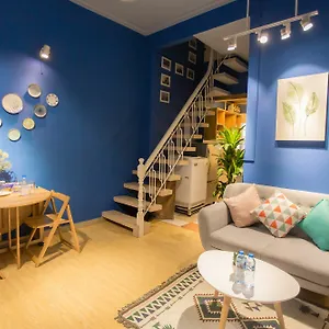 Апартаменты Joy House In Centre - Breakfast Included