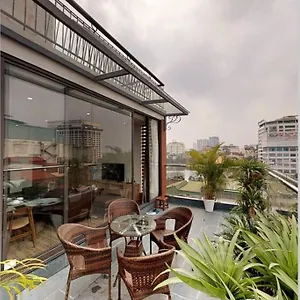 Pandora Luxury Rooftop Apartment