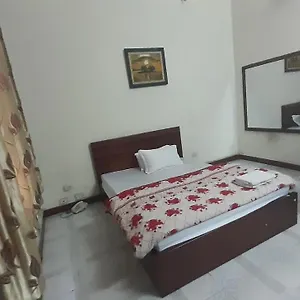 Oyo 681 Hoang Lan فندق هانوي