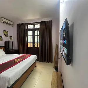 Khach San Ho Tay House Thuy Khue Hanoi