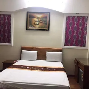 Nha Nghi Nam Cuong 3 Motel para Casais Hanói