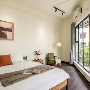 Ostrovit House In Centre-big Rooftop For Group-pool Bbq-free Laundry Διαμέρισμα *