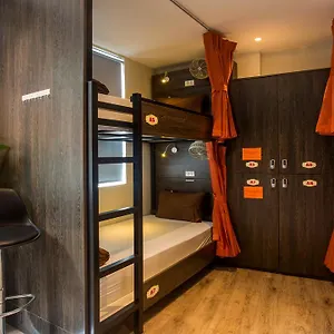 Hostel Cocoon Ii