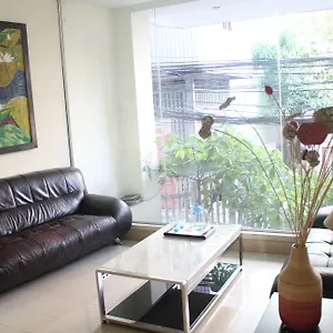 Lotus House هانوي