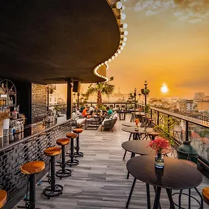 Solaria Hotel